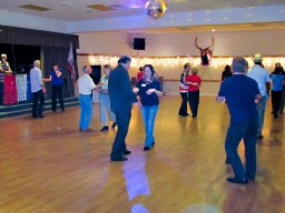 BB 03 DANCING THE LESSON